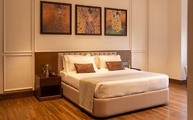 Park Suites